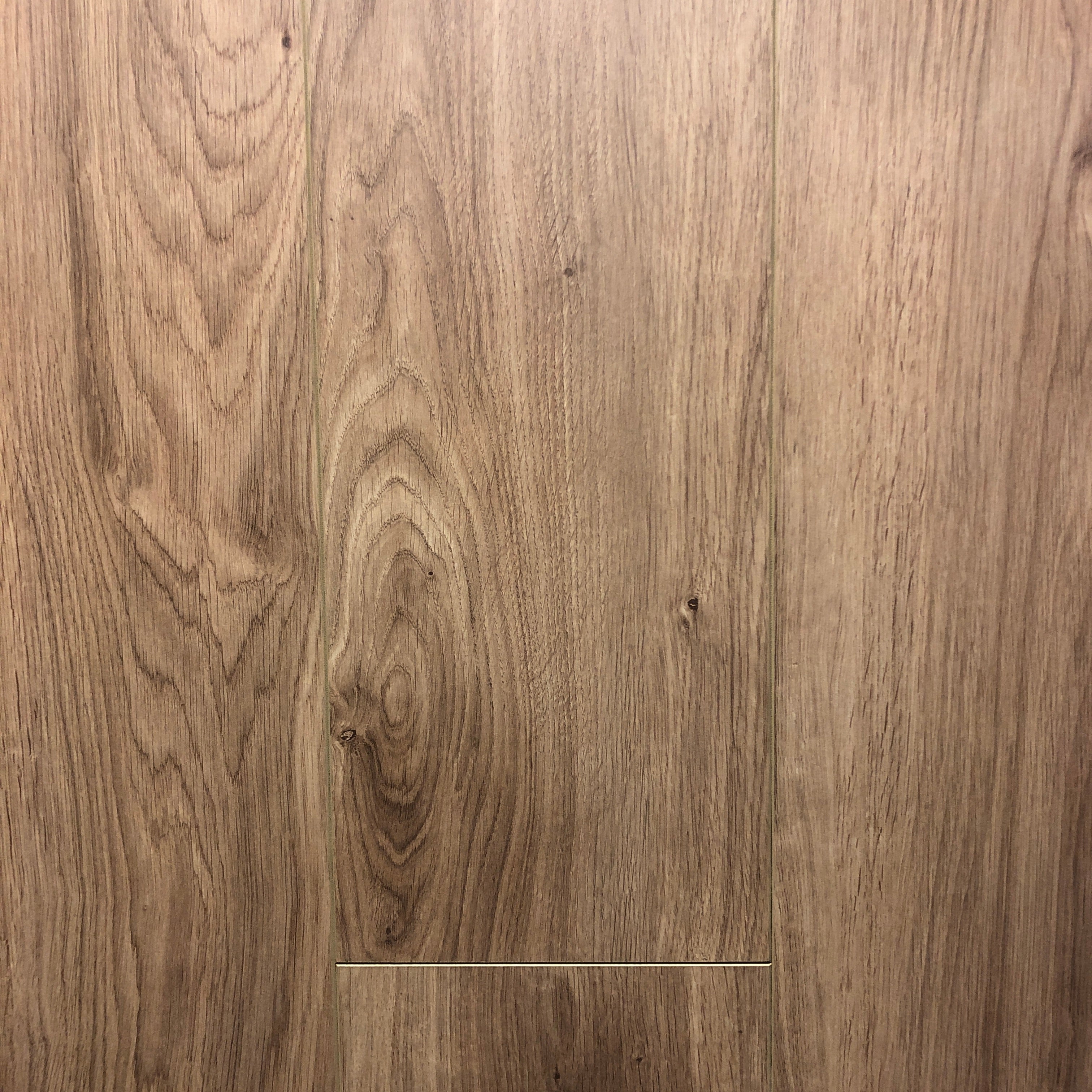 MACKAY - Waterproof Laminate - McMillan Floors™